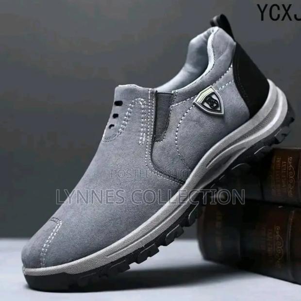 Men Casuals Shoes - thumbnail 3