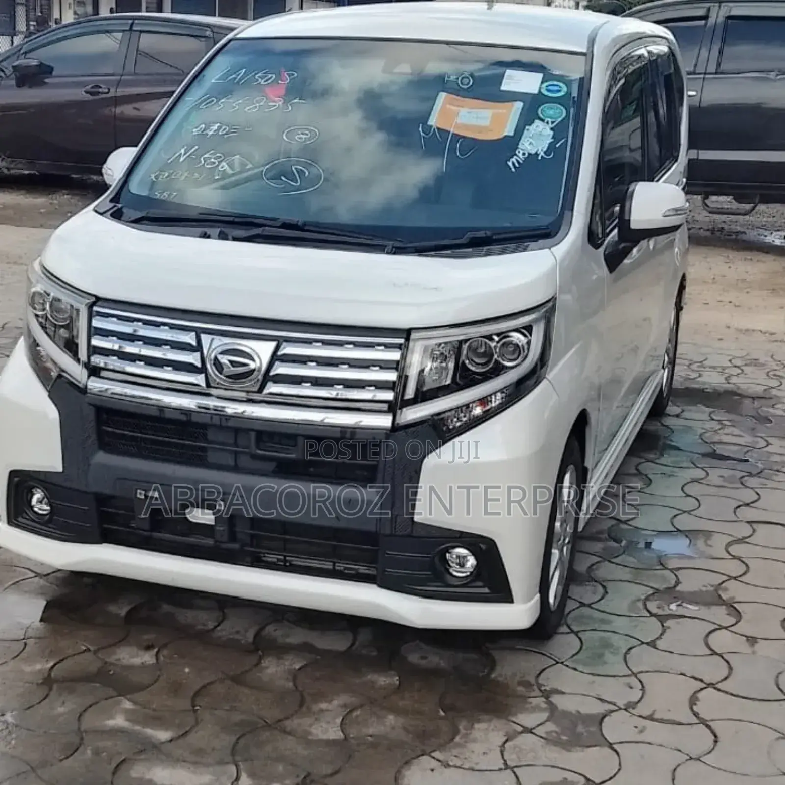 Daihatsu Move 2018 White