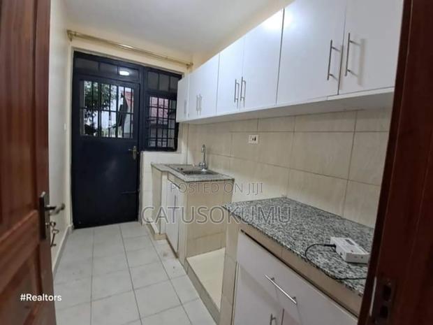 Mini Flat in Gateway Mall Area for rent - thumbnail 7