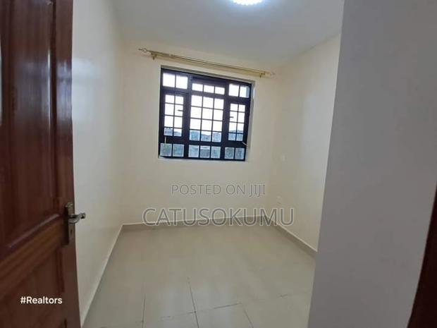Mini Flat in Gateway Mall Area for rent - thumbnail 16
