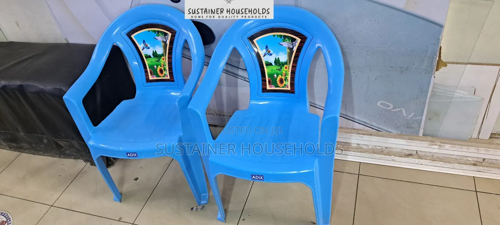 Plastic Chairs With Flower