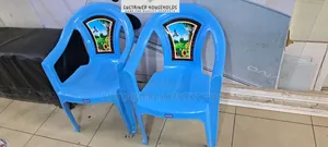 Plastic Chairs With Flower