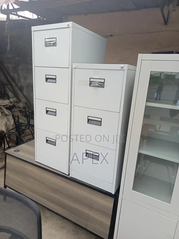 Classic Filing Cabinet - main view