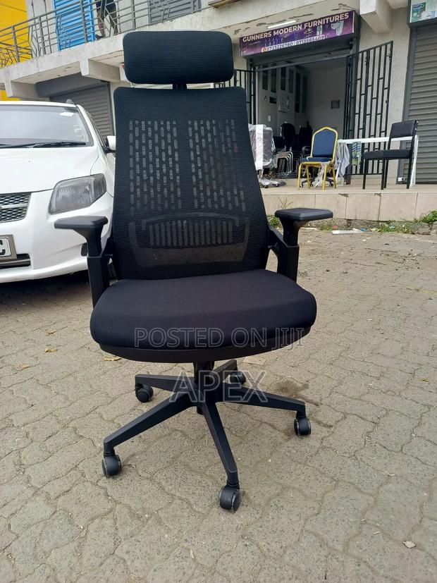 Nice Office Chair - thumbnail 3