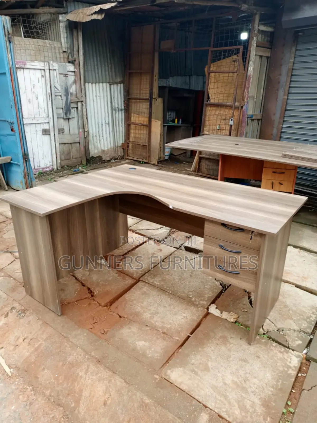 Classic L Shape Desk