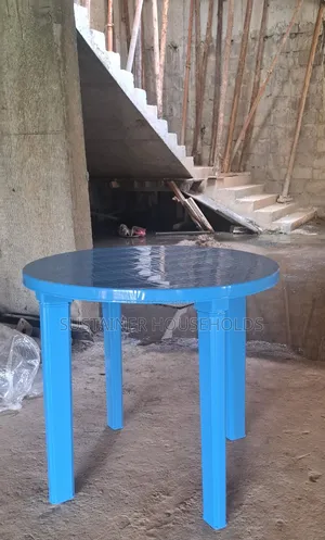 Quality And Durable Round Plastic Table