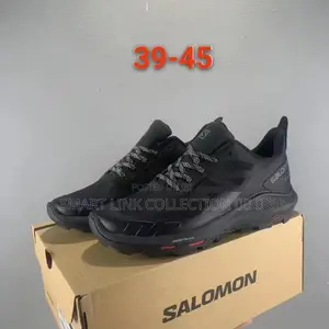 Solomon Sneakers