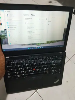 Laptop Lenovo ThinkPad X270 8GB Intel Core i7 SSD 256GB