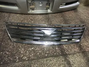 Toyota Mark X 2005 Grill
