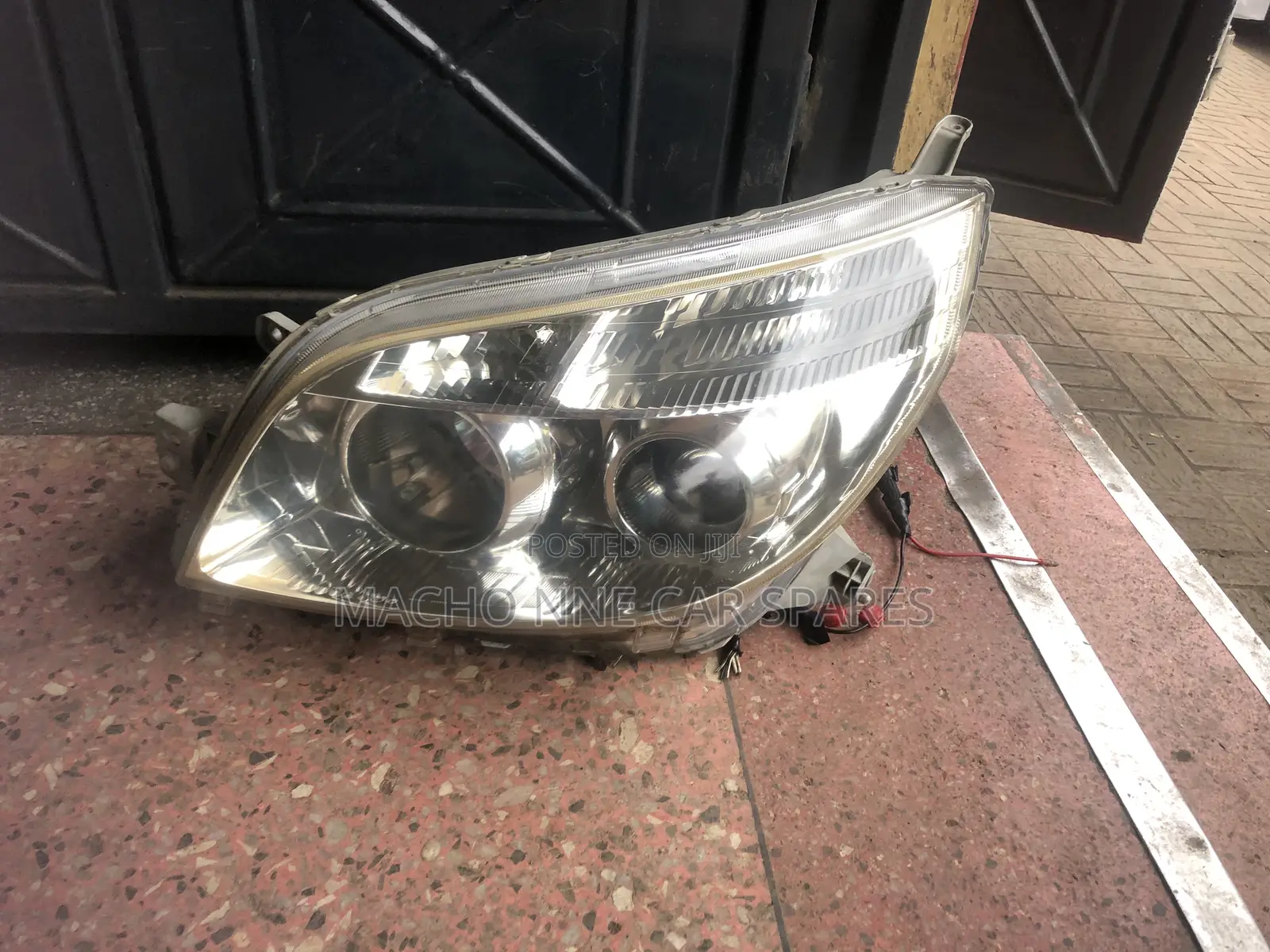 Toyota Rush 2010 Non Xenon Headlight