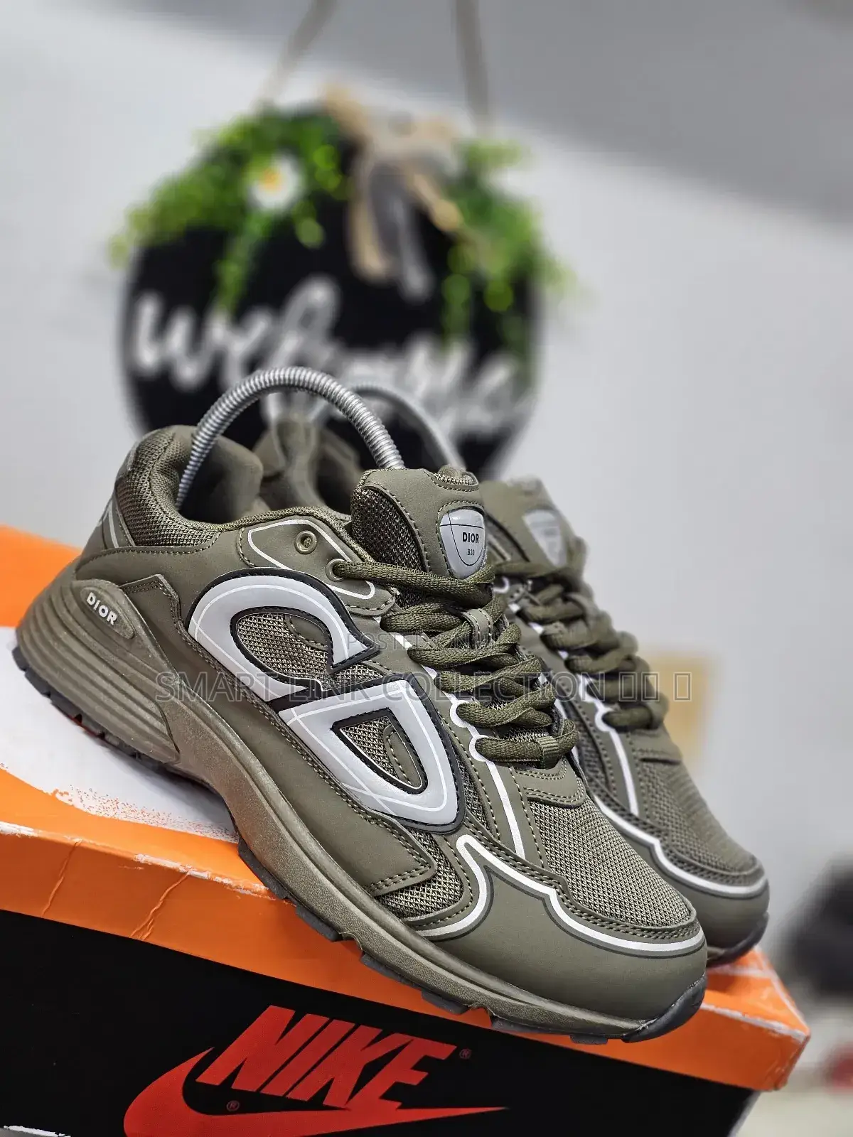 Dior B30 Sneakers