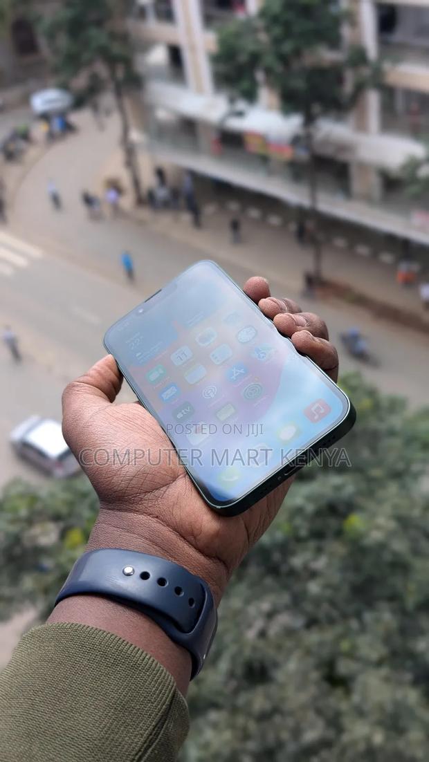 Apple iPhone 13 128 GB Green - thumbnail 3