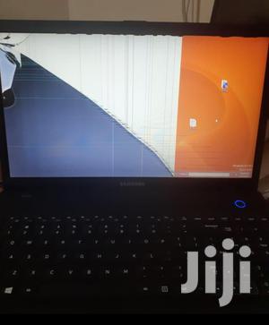Broken Laptops Screens Replacement