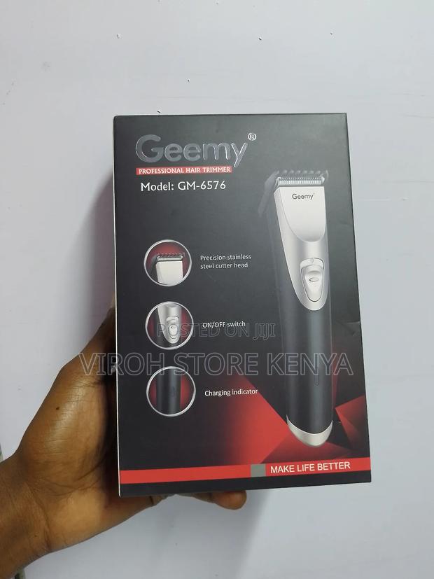 Geemy Rechargeable Shaver Hair Trimmer - thumbnail 3