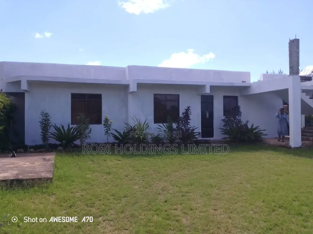 3bdrm Block of Flats in Goshen B - Mtwapa for sale