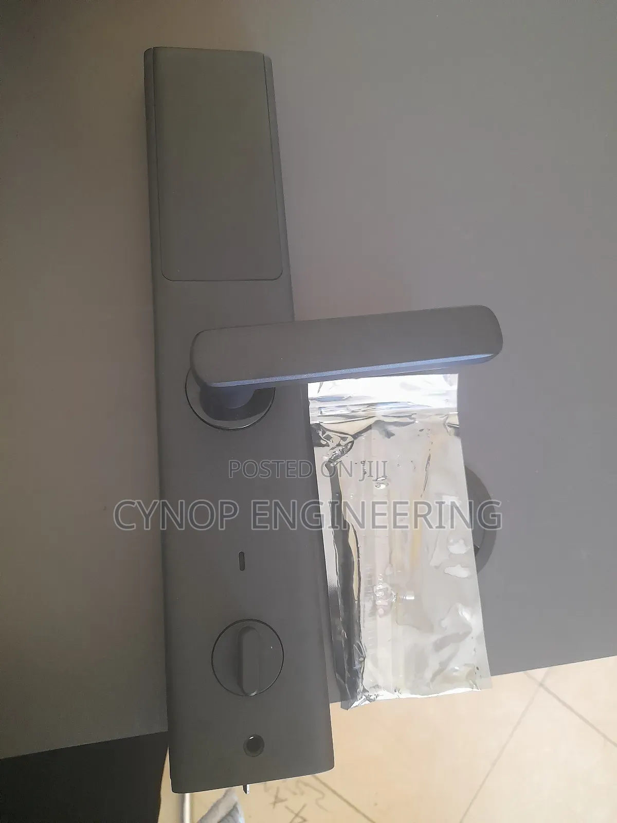 Easy Install Locks With Rfid
