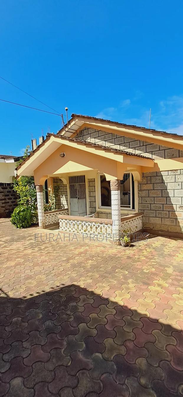 3bdrm Bungalow in Kiembeni for sale - thumbnail 3