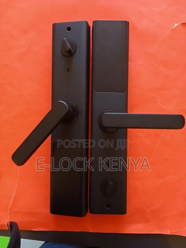 Passcode Smart Locks for Homes - main view