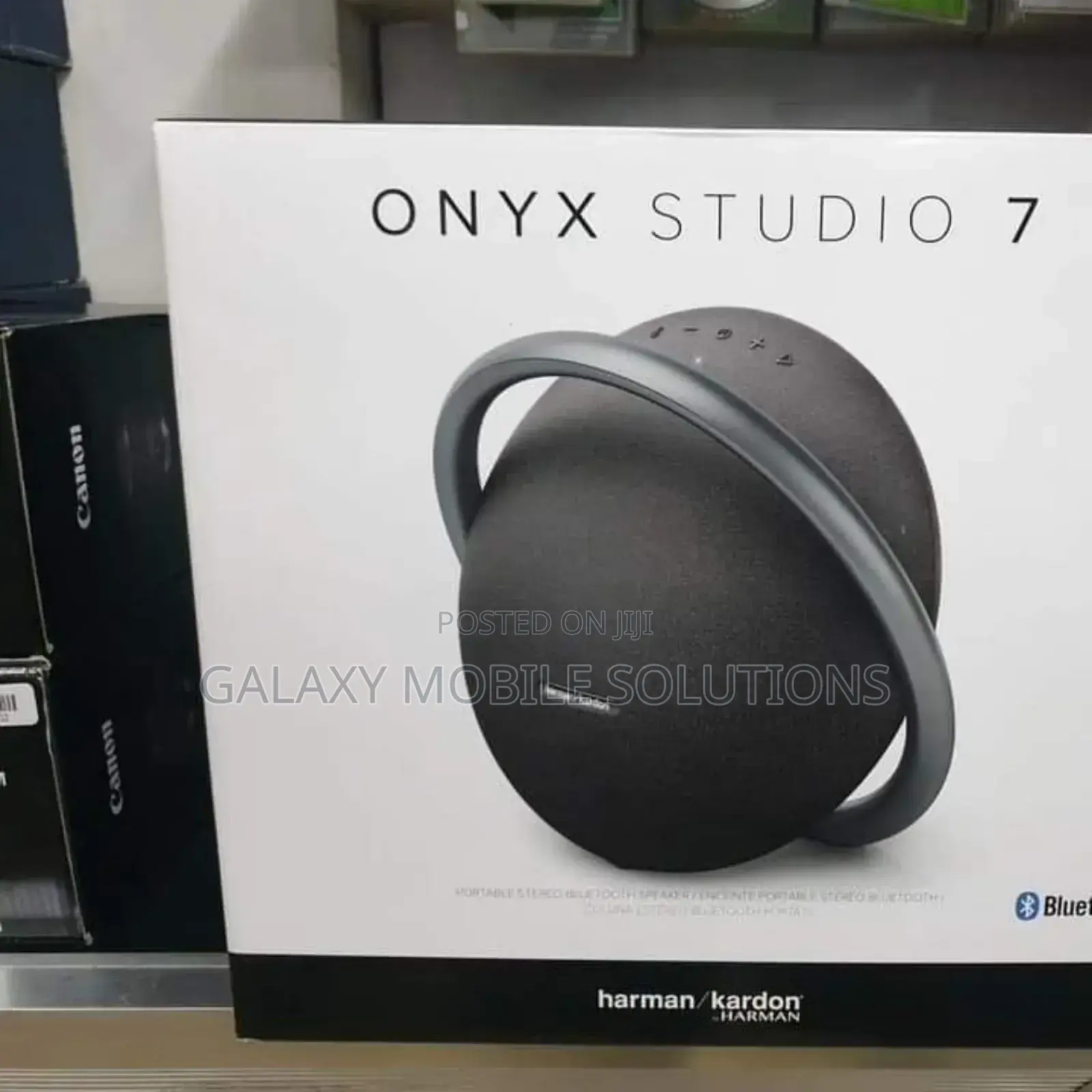 Onyx Studio 7