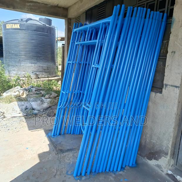 "Heavy-Duty Steel Scaffolds – Strong Affordable" - thumbnail 3