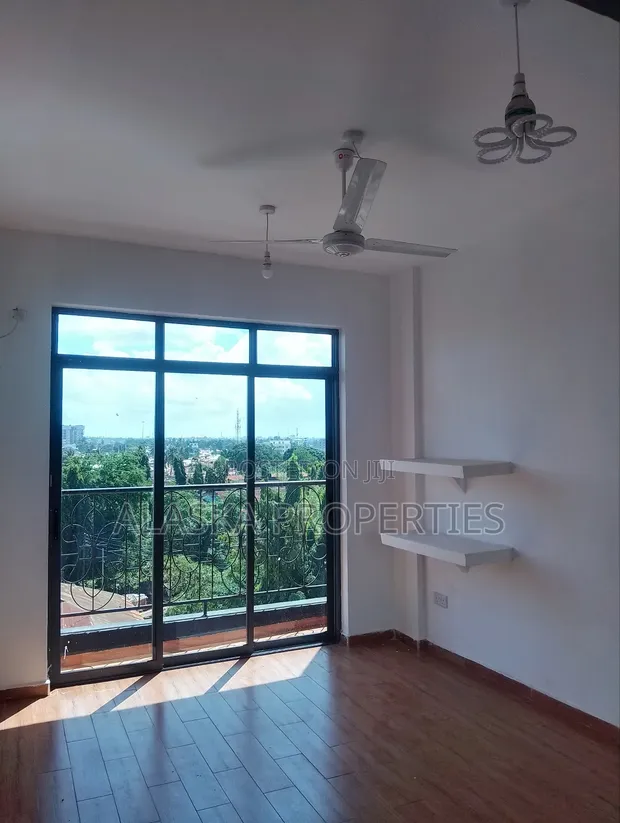 3bdrm Apartment in Beach Road Estate, Nyali for rent