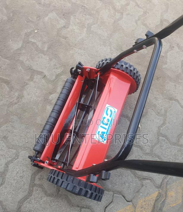 Manual Mowers Machine  - thumbnail 3