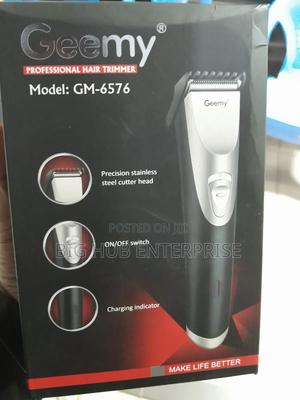 Geemy Profesional Hair Trimmer(GM-6576) Rechargeable - thumbnail 2