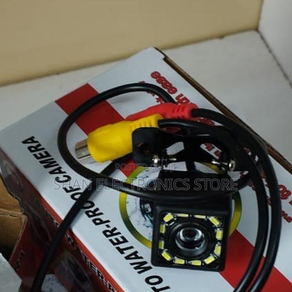 Vehicle Camera With 12 LED for Universal Cars Reverse Camera