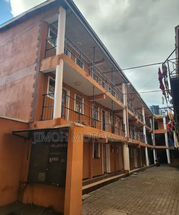Furnished 10bdrm Apartment in Westlands for sale