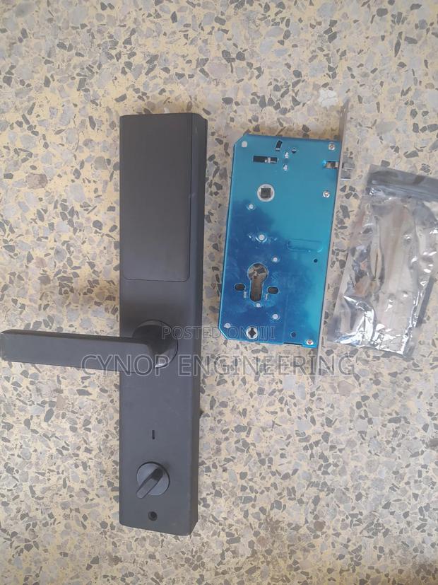 Fingerprint Smart Locks With Passcode - thumbnail 3