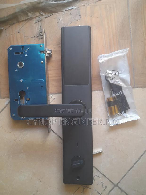 Biometric Locks With Online Passcodes - thumbnail 3