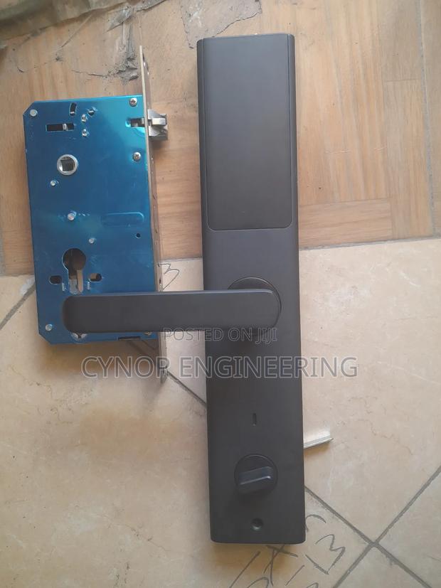 Passcode Smart Locks for Homes - main view