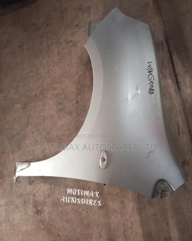 Nissan Wingroad Y12 Front Wing