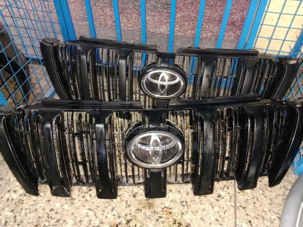 Toyota Prado 160 Grill