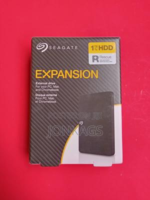 Seagate 1TB Expansion Portable Hard Drive - thumbnail 2