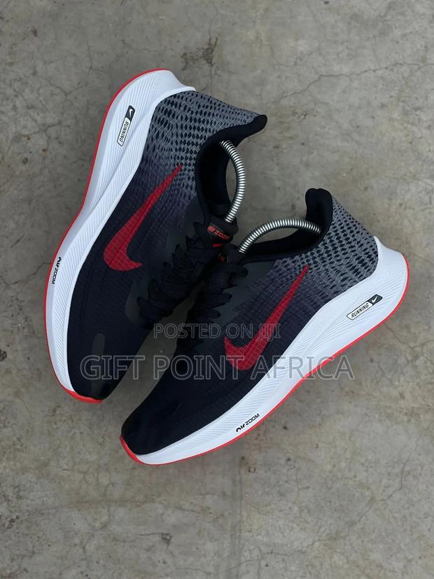 Zoom Nike Sneakers - thumbnail 3