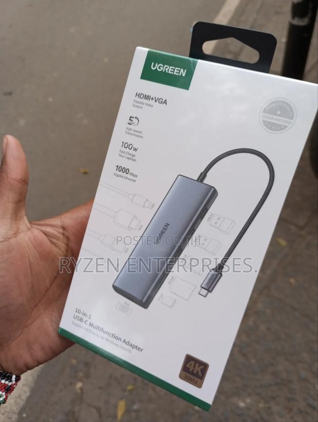 Ugreen USB-C Adapter 10 in 1/ 10 in 1 Ugreen Adapter - main view