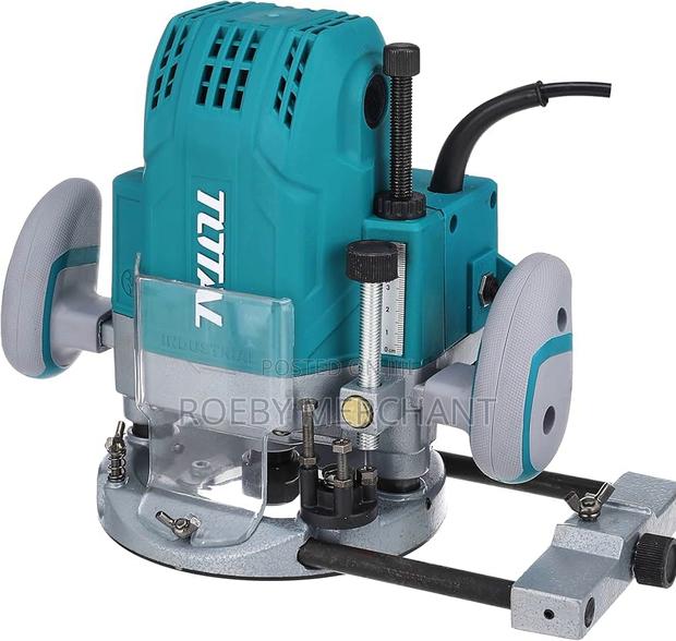 Total Quality Router 1600W
