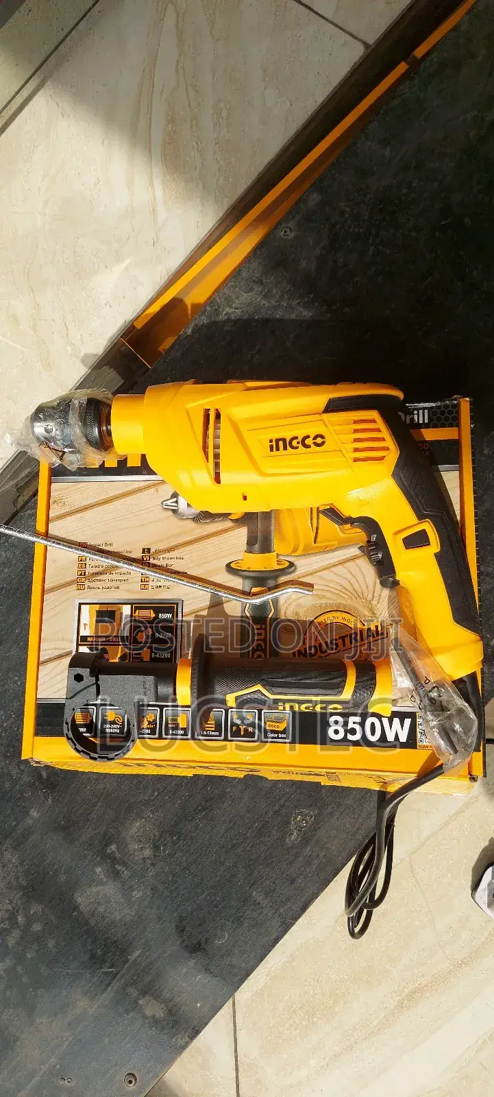 810w Ingco Industrial Impact Drill