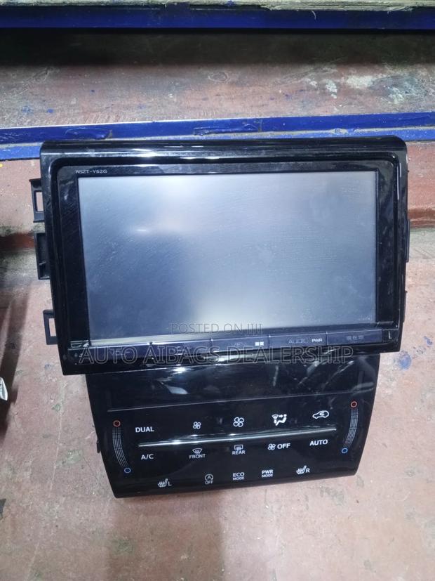 Radio Harrier Model 2018 Radio Complete With a/C Control. - main view