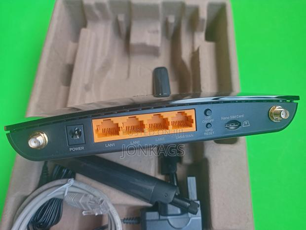 4G SIM Card Wifi Router - thumbnail 3