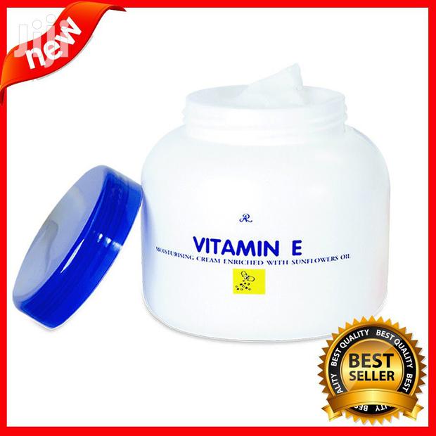 Original Vitamin E Moisturising Cream With Sunflower - main view