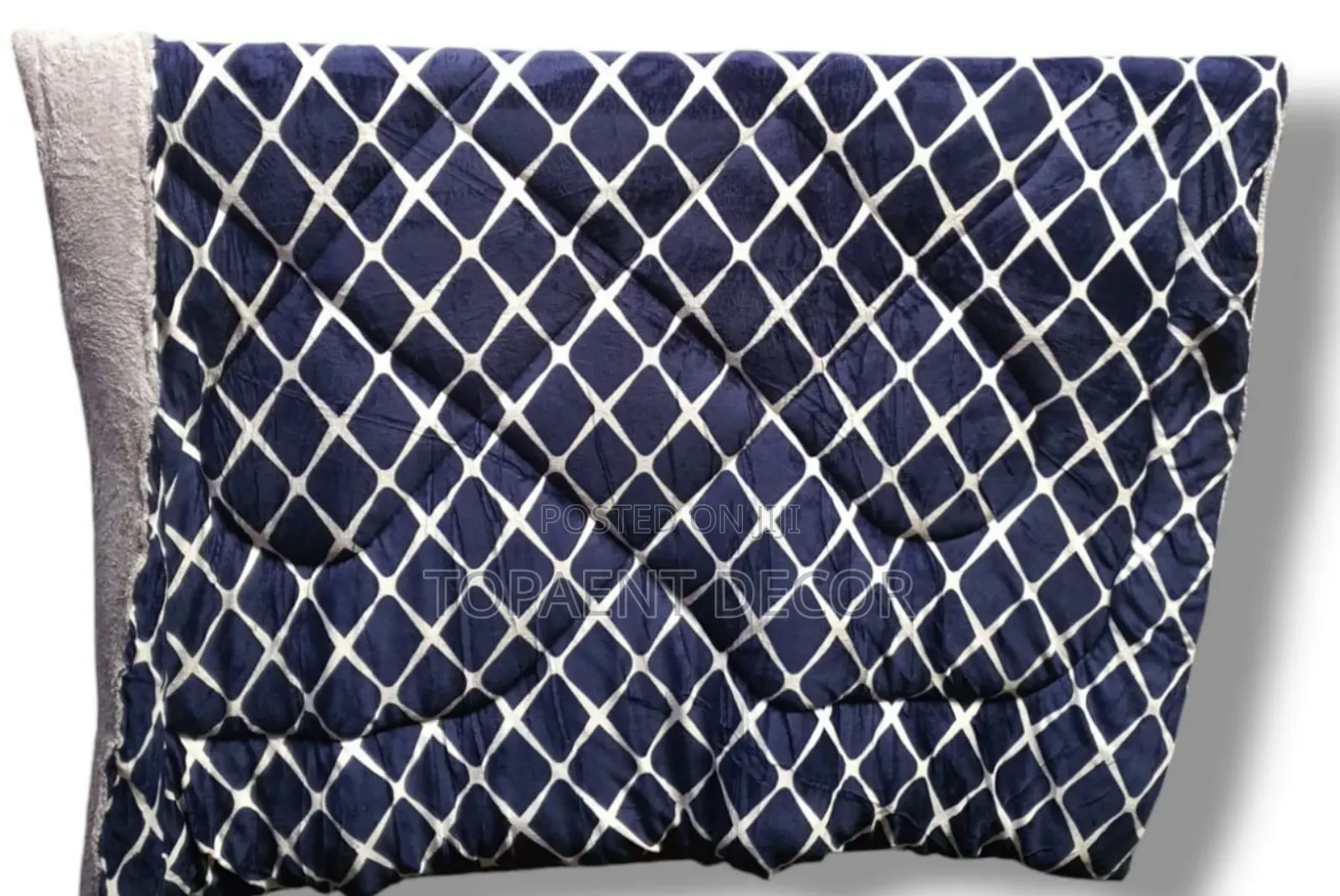 Blueish Single Woolen Duvets Blueish Single Woolen Duvets