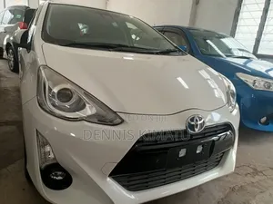Toyota Aqua 2018 White