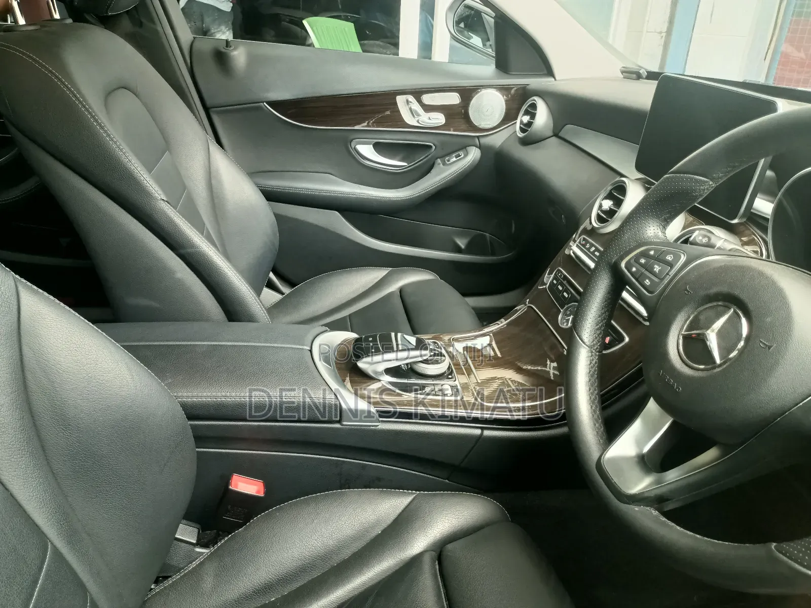 Mercedes-Benz C350 C350e Hybrid RWD 2018 White