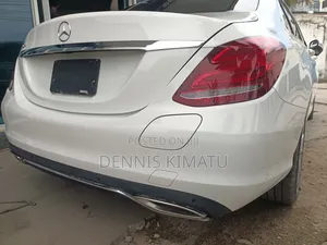 Mercedes-Benz C350 C350e Hybrid RWD 2018 White
