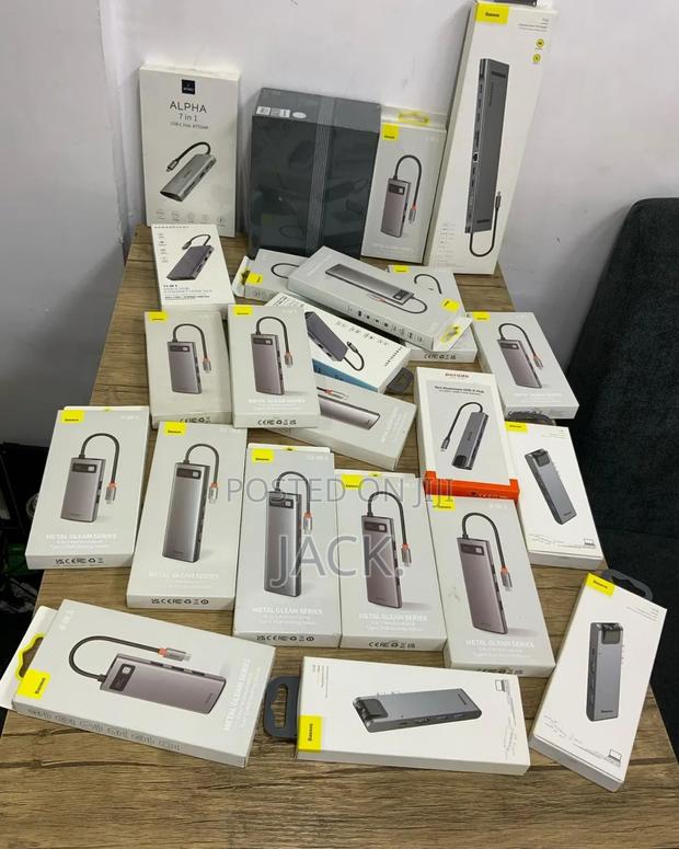 Baseus 8 in 1 Type C Hub - thumbnail 3