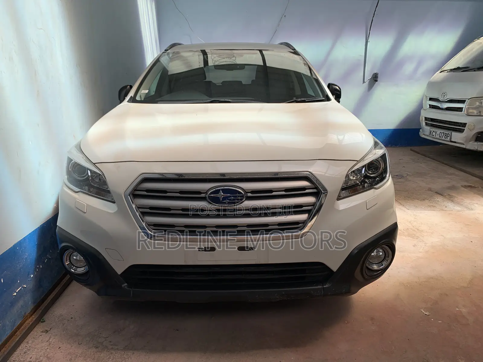 Subaru Outback 2.5i AWD 2017 Off white