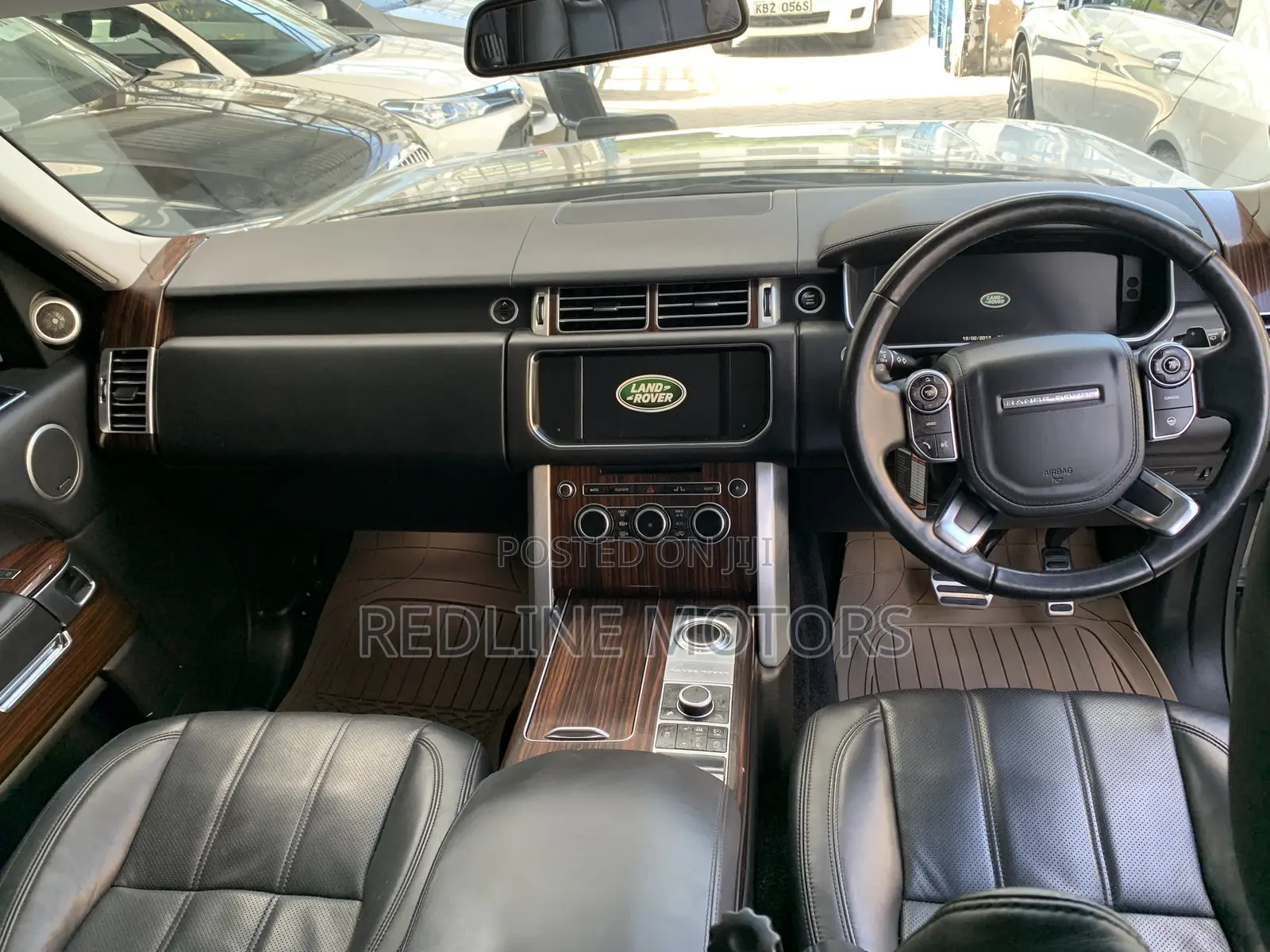 Land Rover Range Rover Vogue 2016 Gold