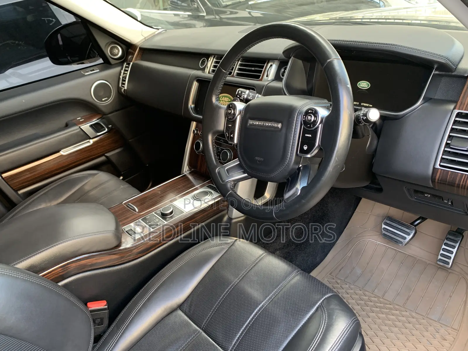 Land Rover Range Rover Vogue 2016 Gold